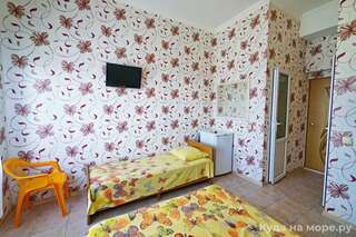 Гостиница Аида Джубга Трехместный номер-3